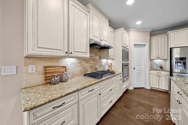 Building Photo - 1190 Arges River Dr