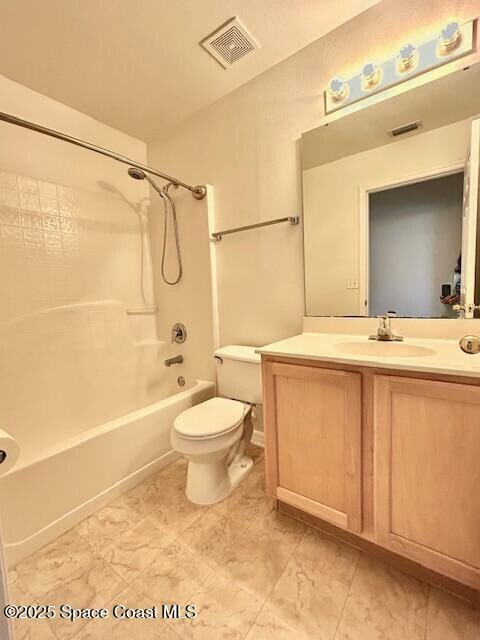Building Photo - 3865 La Flor Dr