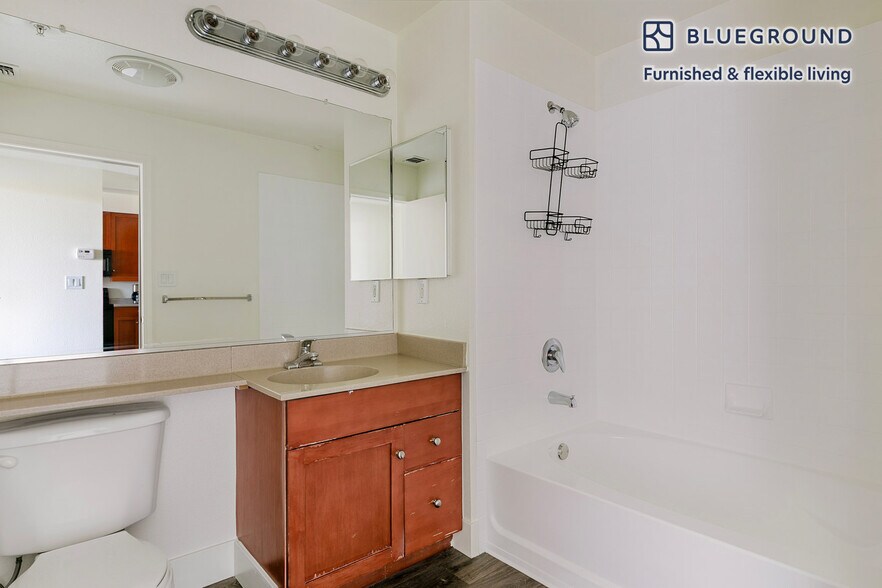 Building Photo - 754 The Alameda