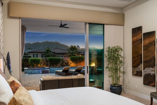 Building Photo - 54770 Cavalcade Ct