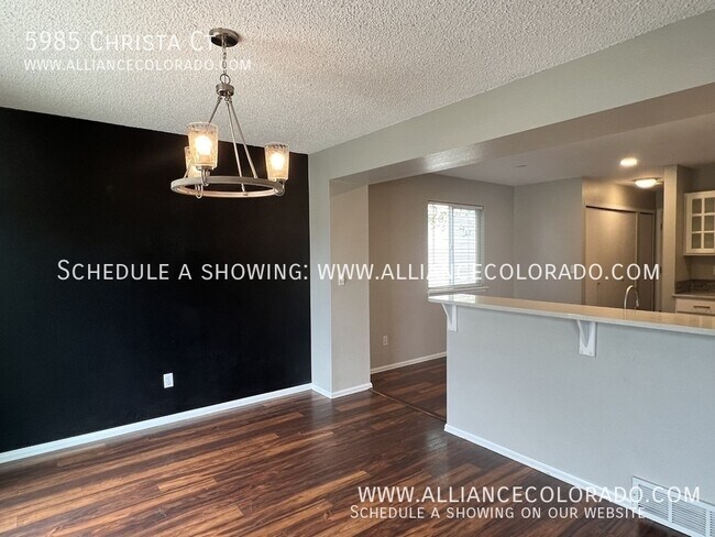 Building Photo - 5985 Christa Ct