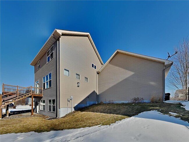 Building Photo - 2248 Longhorn Ln