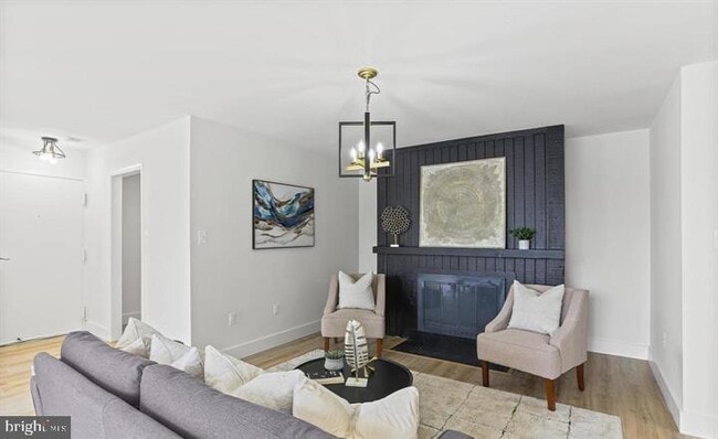 Building Photo - 10580 Cross Fox Ln