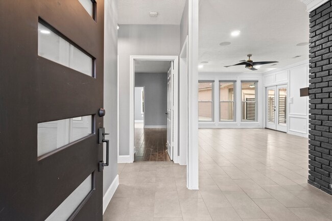 Building Photo - 31 Tanager Trail