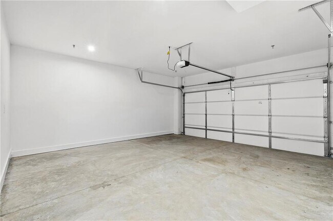 Building Photo - 517 Motivation Cir NW