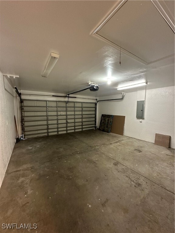 Building Photo - 1300 SW 22nd Ave
