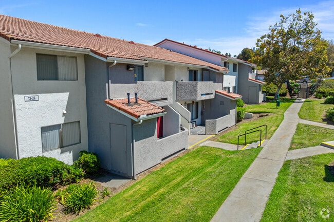 Building Photo - Las Ventanas Apartments