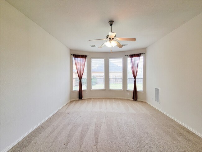 Building Photo - 2886 Tuscania Ln