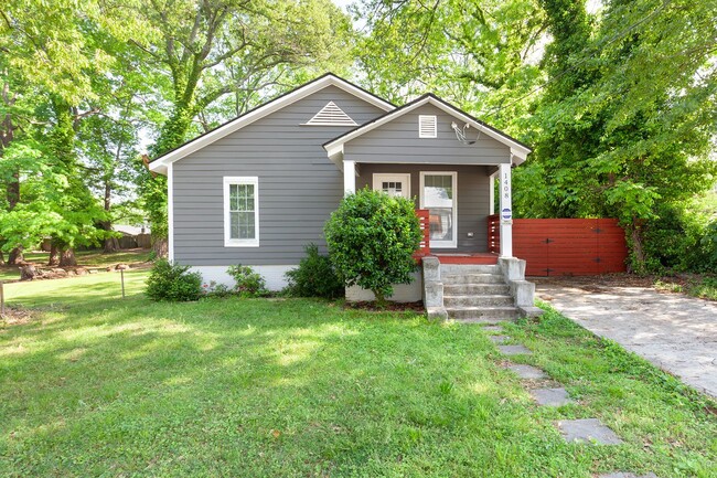 Primary Photo - Updated 3bd/2ba Ranch Blocks From Downtown...
