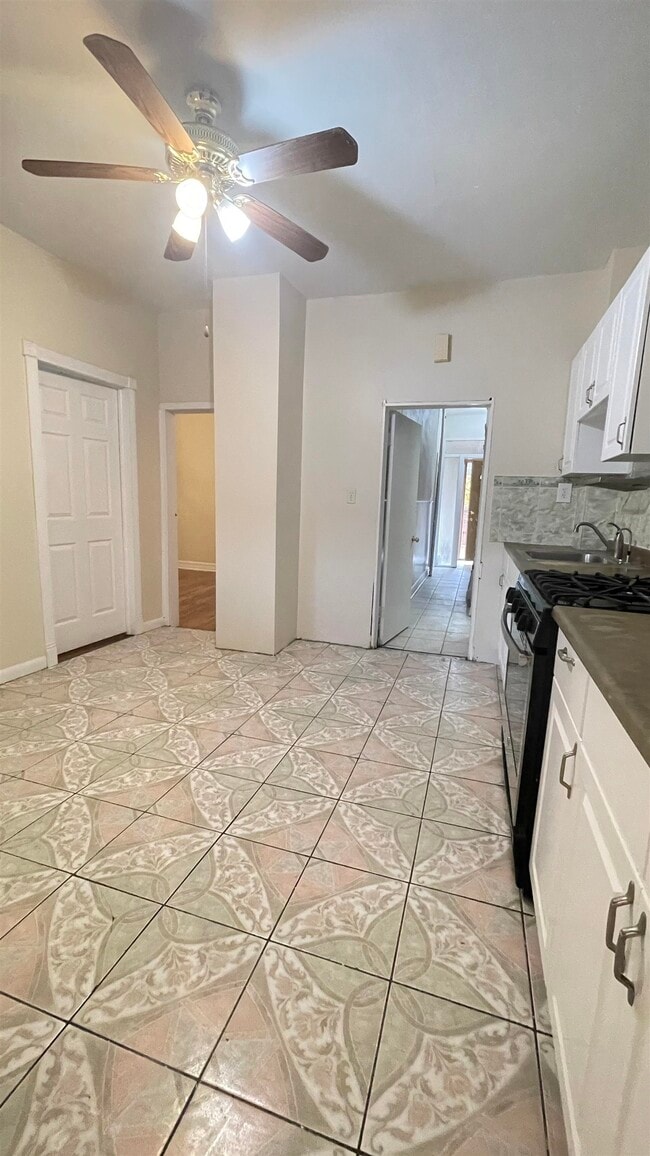 Building Photo - 94 South St