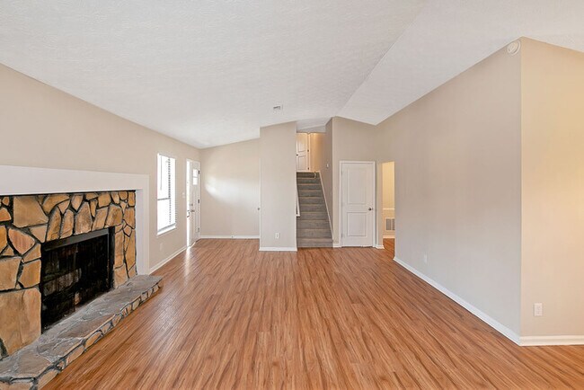 Building Photo - 614 Mephisto Cir