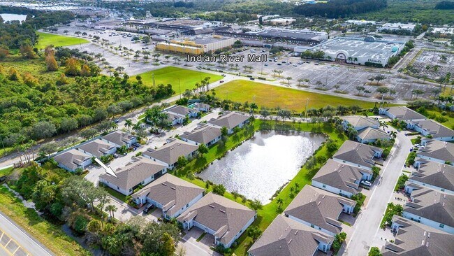 Building Photo - 2590 Bella Vista Cir