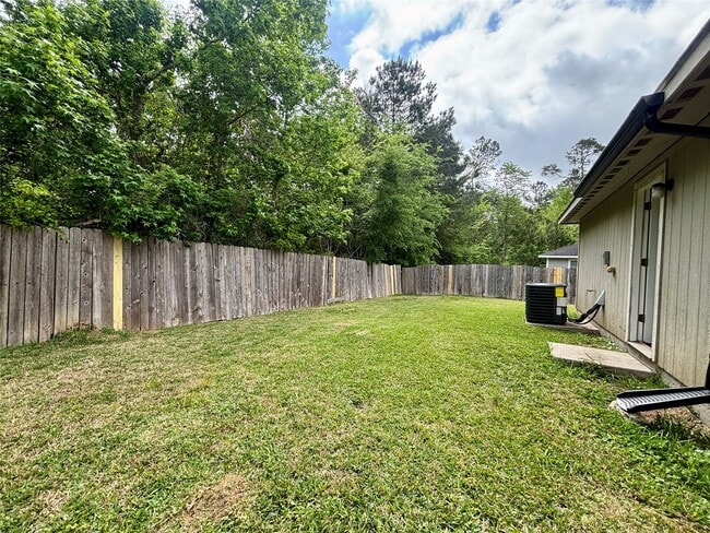 Building Photo - 8816 E Buffalo Cir