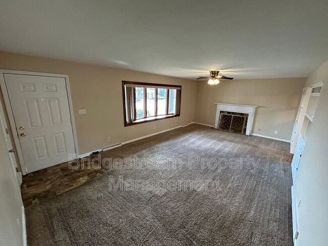 Building Photo - 7541 Mintwood Ave