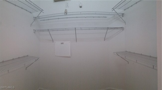 Building Photo - 10153 Avalon Lake Cir