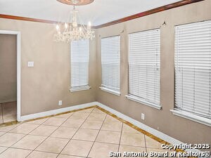Building Photo - 903 Saxonhill Dr