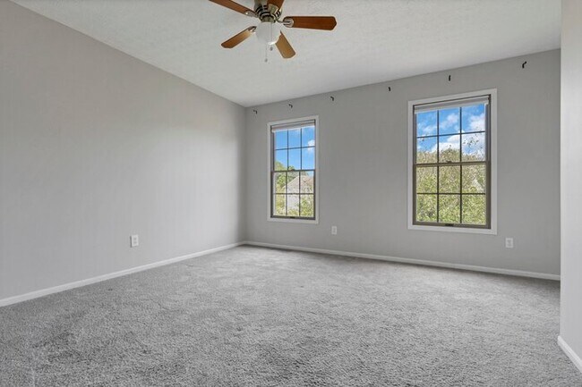 Building Photo - Pataskala Ridge Home