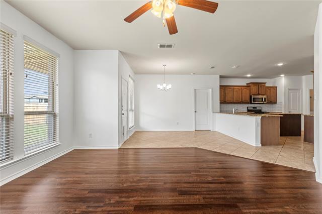 Building Photo - 5107 Walsh Dr