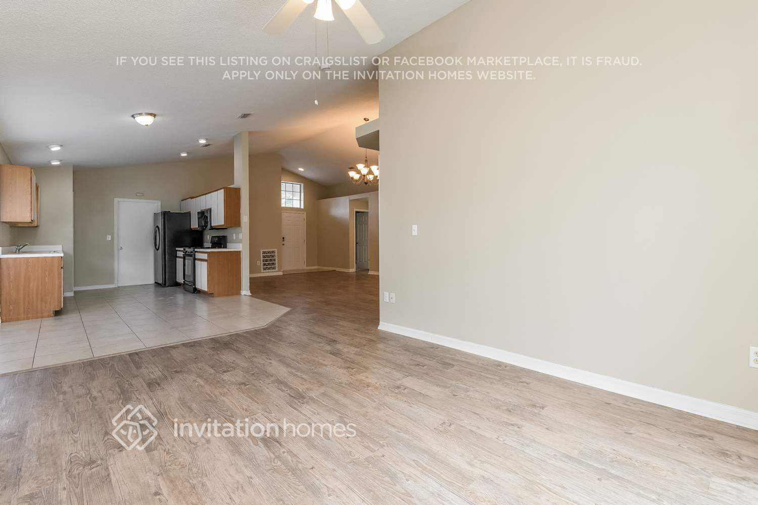 Building Photo - 220 Piccolo Way