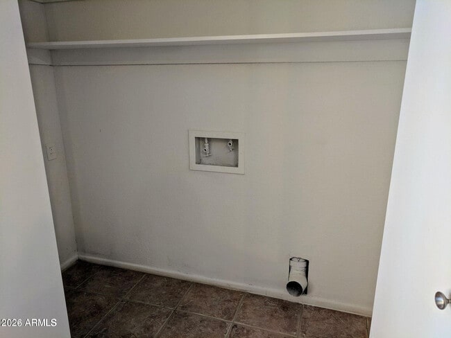 Building Photo - 4608 W Maryland Ave