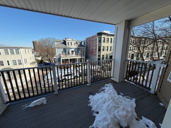 Building Photo - 55 Iffley Rd