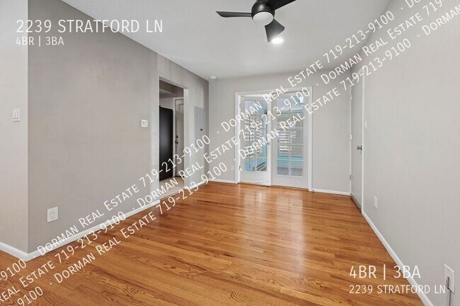 Building Photo - 2239 Stratford Ln