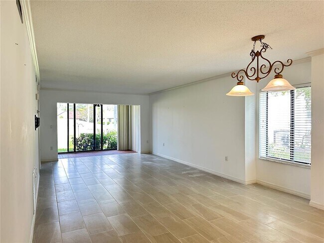 Building Photo - 6191 Timberlake Dr