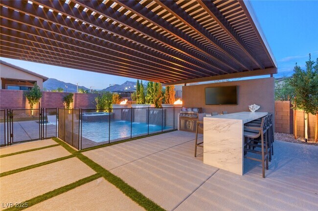 Building Photo - 12178 Harris Smt Ave