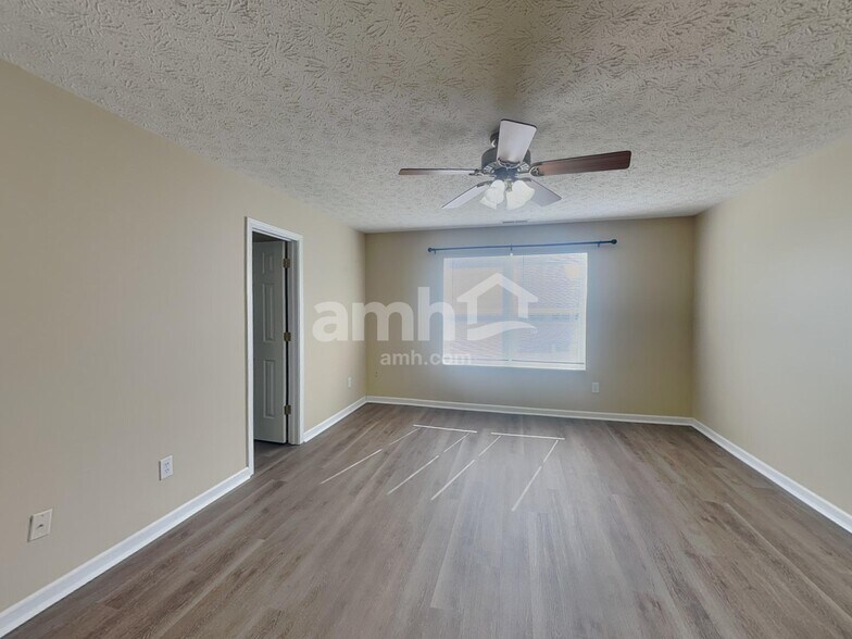 Building Photo - 8059 Sydney Ln