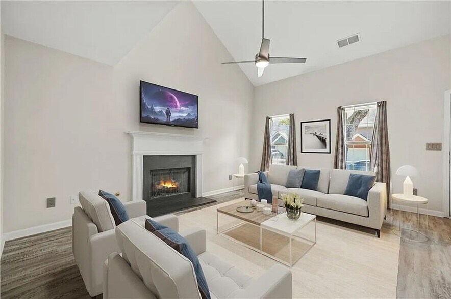 Building Photo - 1288 Gates Cir SE