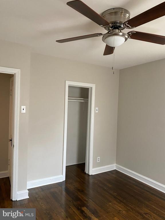 Building Photo - 258 Birch St