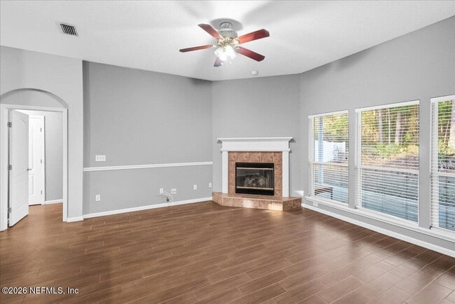 Building Photo - 8871 Canopy Oaks Dr