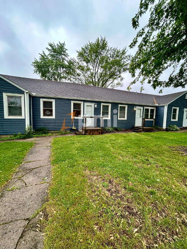 Primary Photo - 99-105 W McAlpin St