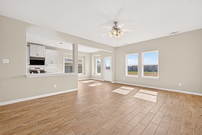 Building Photo - 9738 Willowmoor Lane