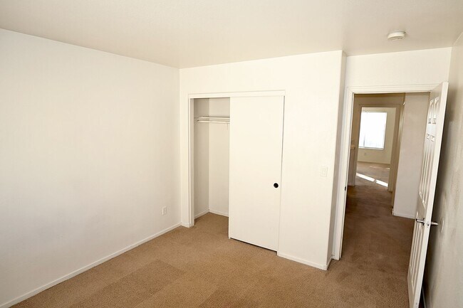 Building Photo - Single Family Home in Gated Community