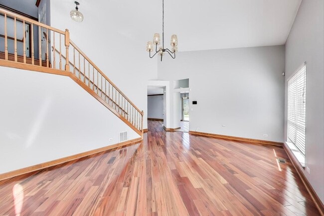 Building Photo - 1217 S Elder Ln