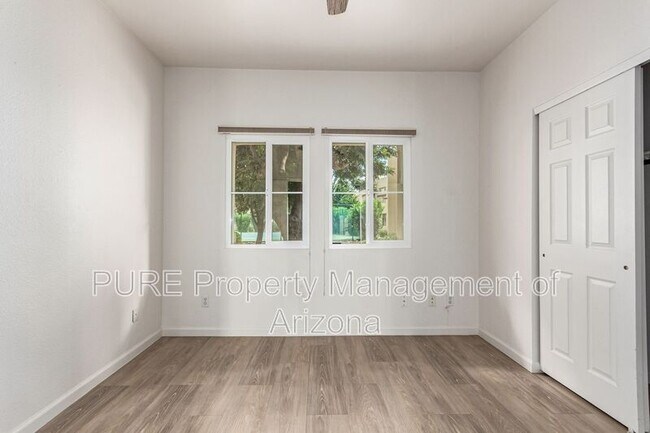 Building Photo - 11333 N 92nd St