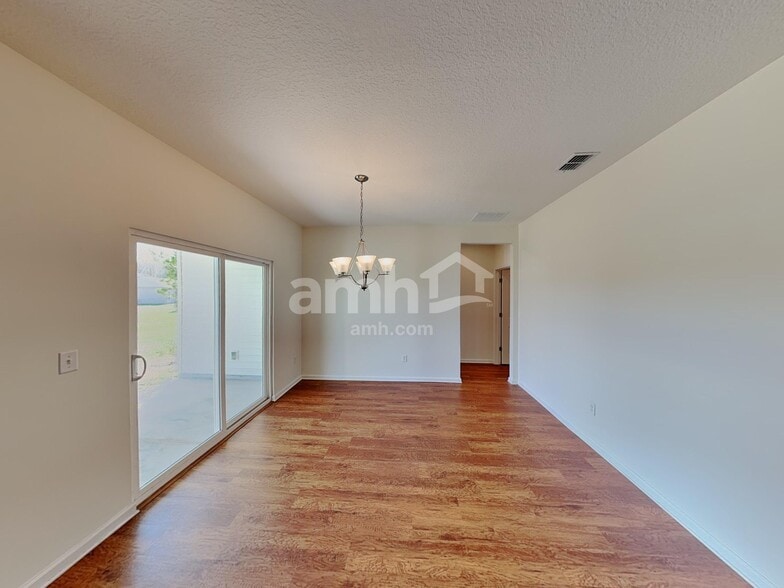 Building Photo - 8116 Golden Bamboo Dr