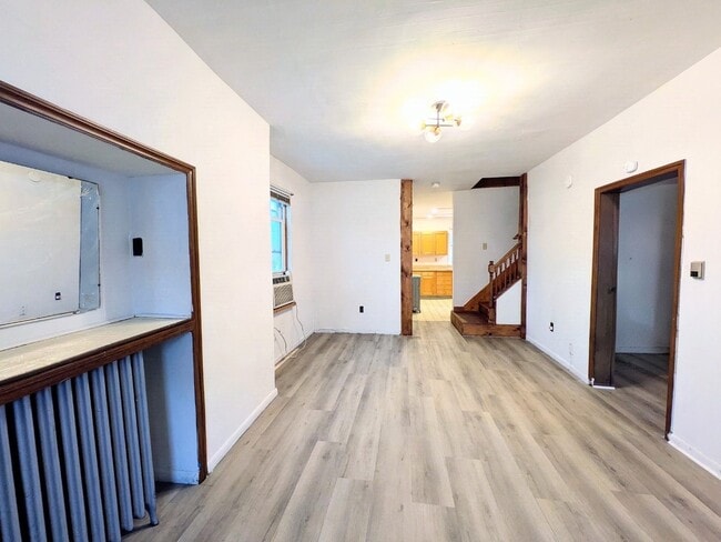 Building Photo - 400 Ridge Ave
