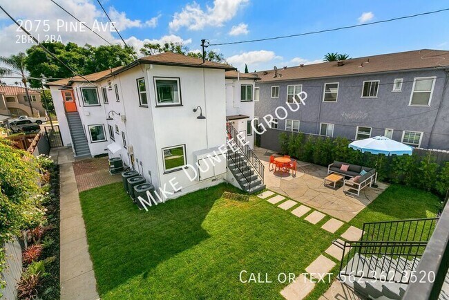 Building Photo - 2075 Pine Ave