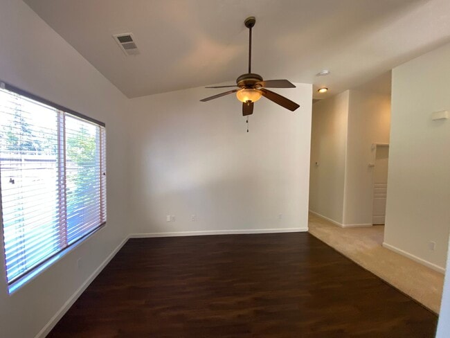 Building Photo - Lovely 2 bedroom, 2 bath home on Dolcetto Court coming soon!