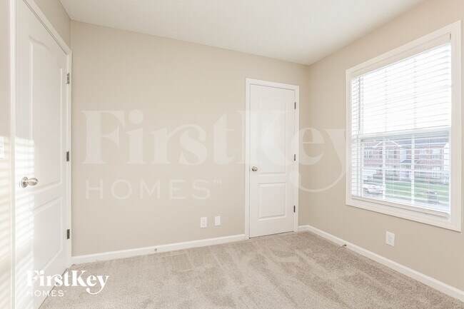Building Photo - 2792 Ridgepole Dr