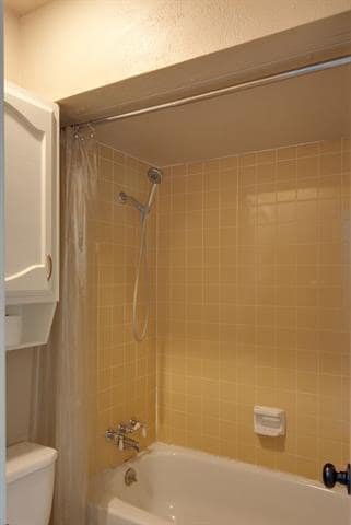 Building Photo - 6603 Blackberry Dr