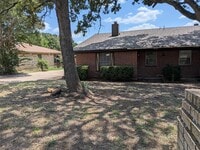 Building Photo - 7022 Lincoln Dr