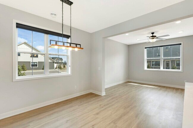 Building Photo - 7070 181st St W