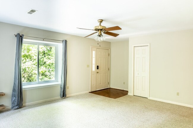Building Photo - 1476 Gray Stone Court - Millcreek