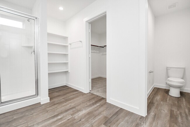 Building Photo - 8718 Partridge Ct