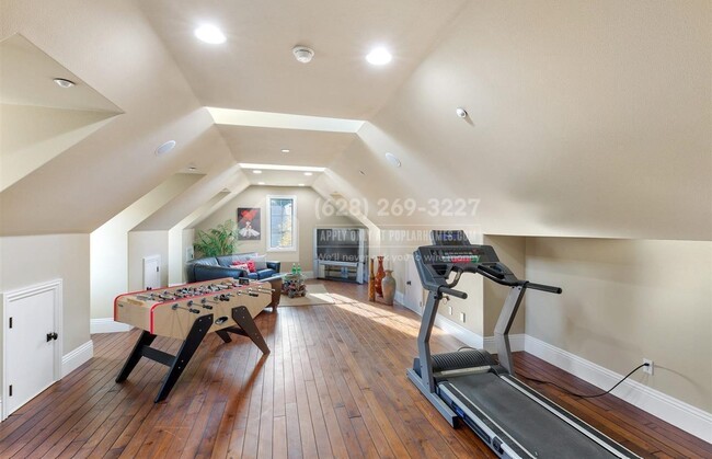 Building Photo - 1087 Hawkshead Cir