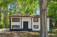 Building Photo - 1421 Iron Gate Blvd
