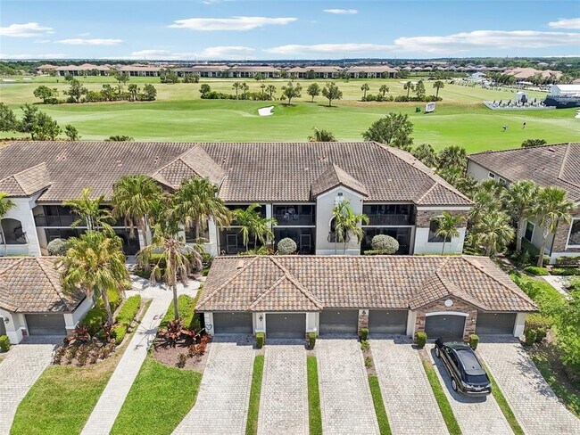 Building Photo - 5528 Palmer Cir